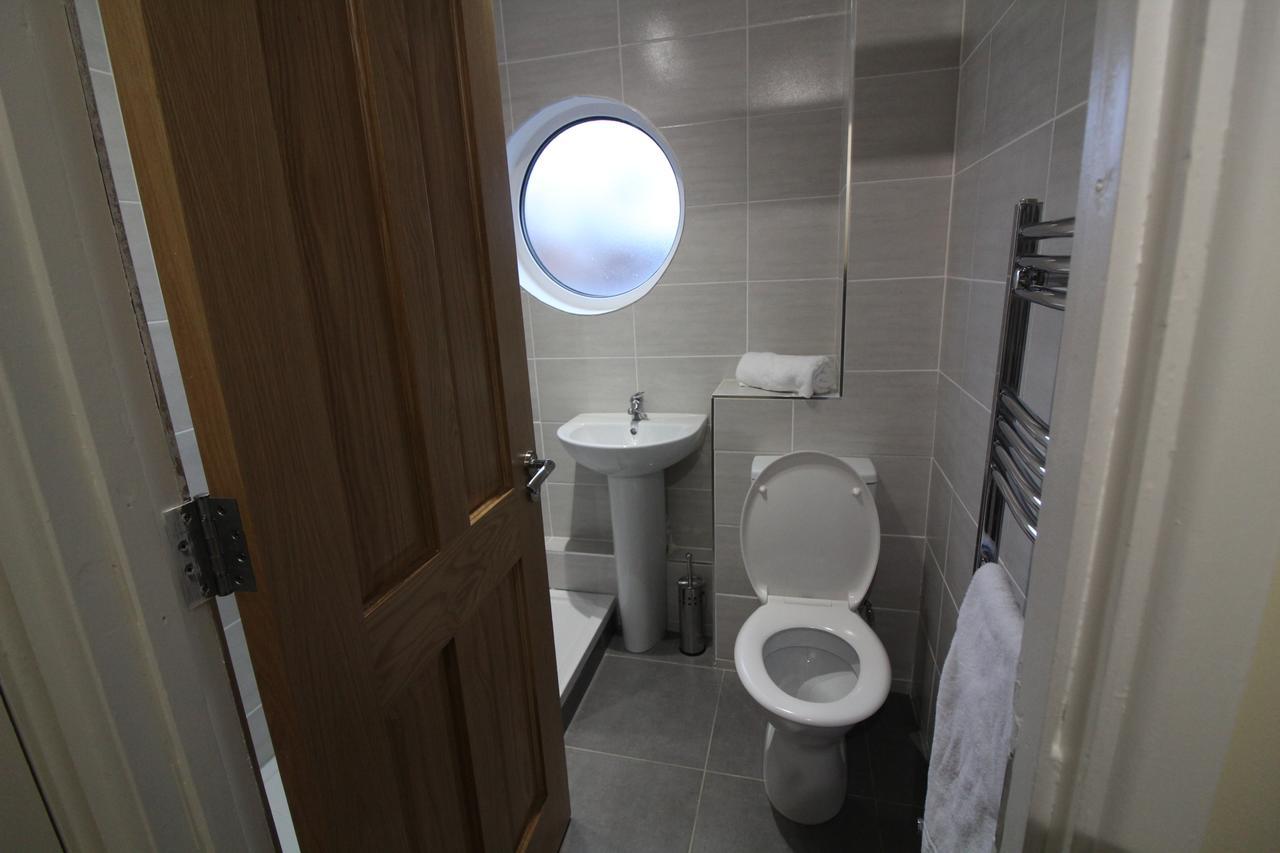 Townlets Serviced Accommodation Salisbury 벨파스트 외부 사진